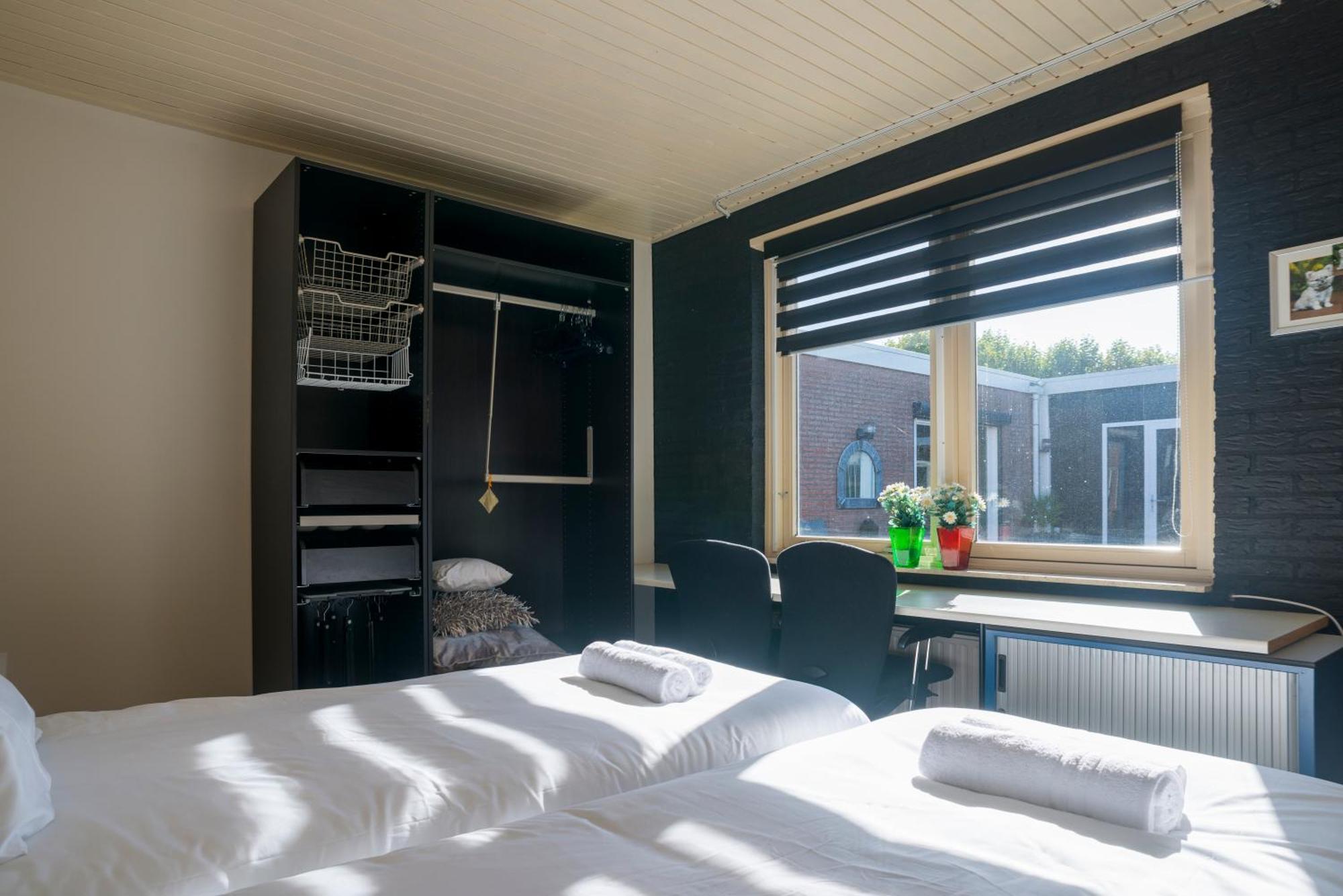 Xxl House With Free Parking & 3 Bedrooms Tilburg Exterior foto